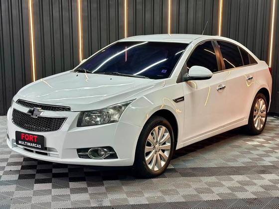 CHEVROLET CRUZE 1.8 LTZ 16V FLEX 4P AUTOMÁTICO CHEVROLET CRUZE 1.8 LTZ 16V FLEX 4P AUTOMÁTICO